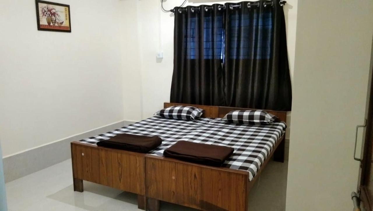 New Bombay Lodge Nagpur Eksteriør billede
